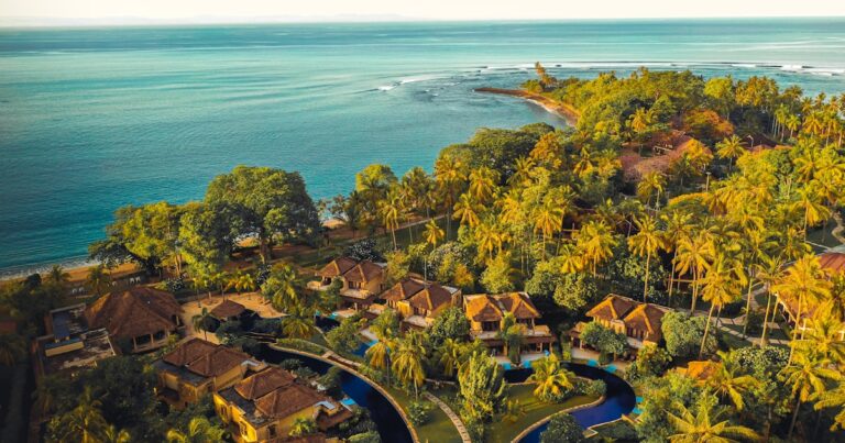 Why Choose Hummingbird Retreat?